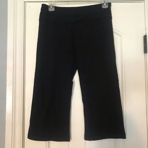 Lululemon Black Wide Leg Capri